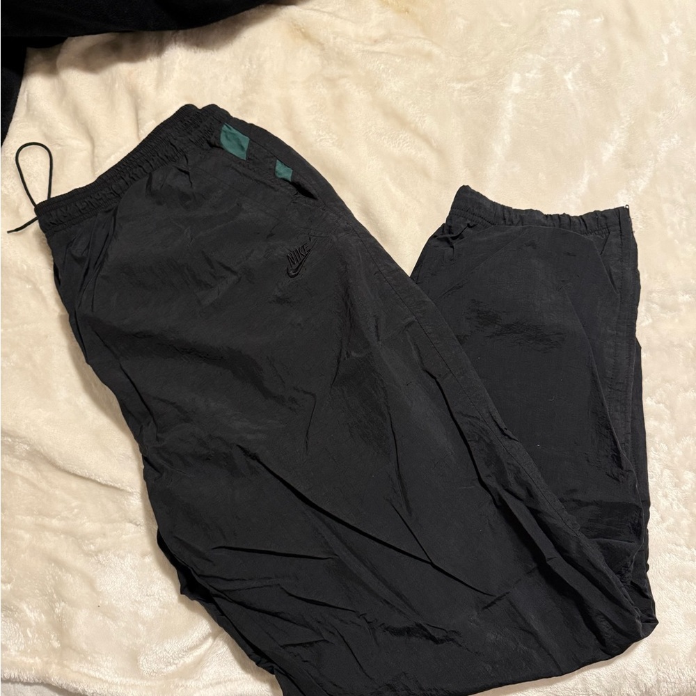 Nike windbreaker pants